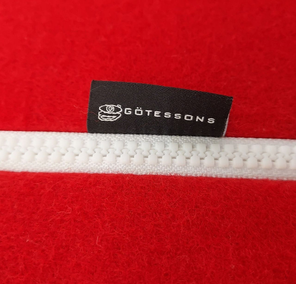 Götessons Puff, rød