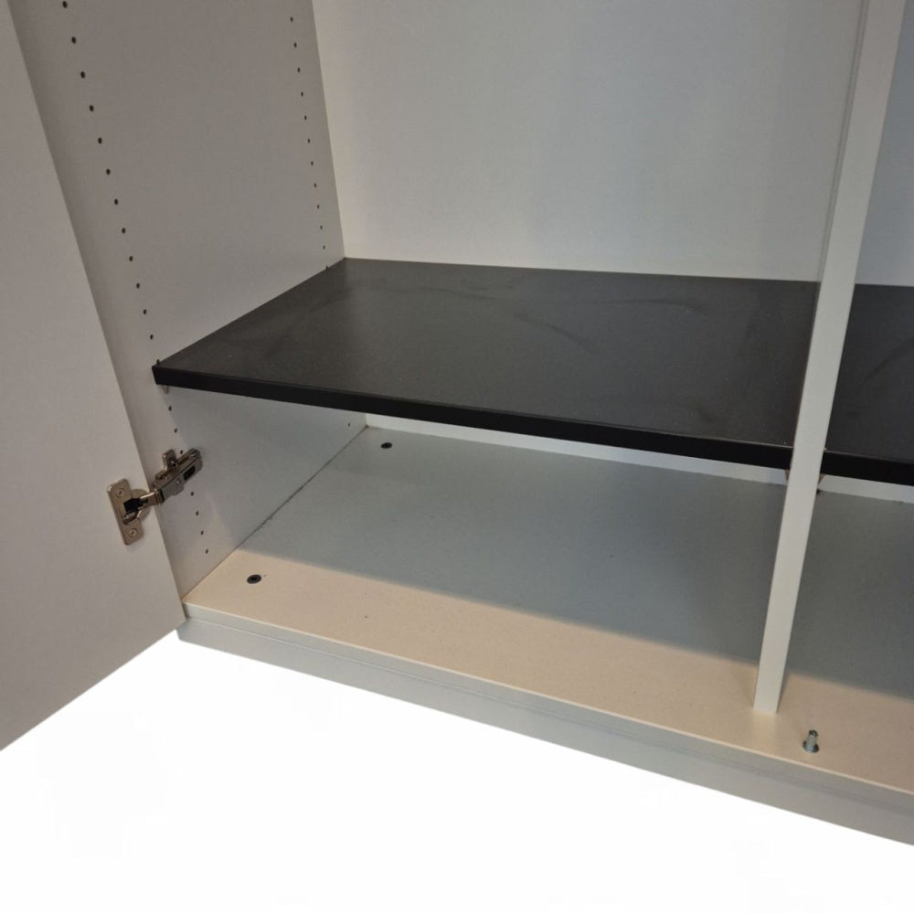 Steelcase garderobeskap, hvit