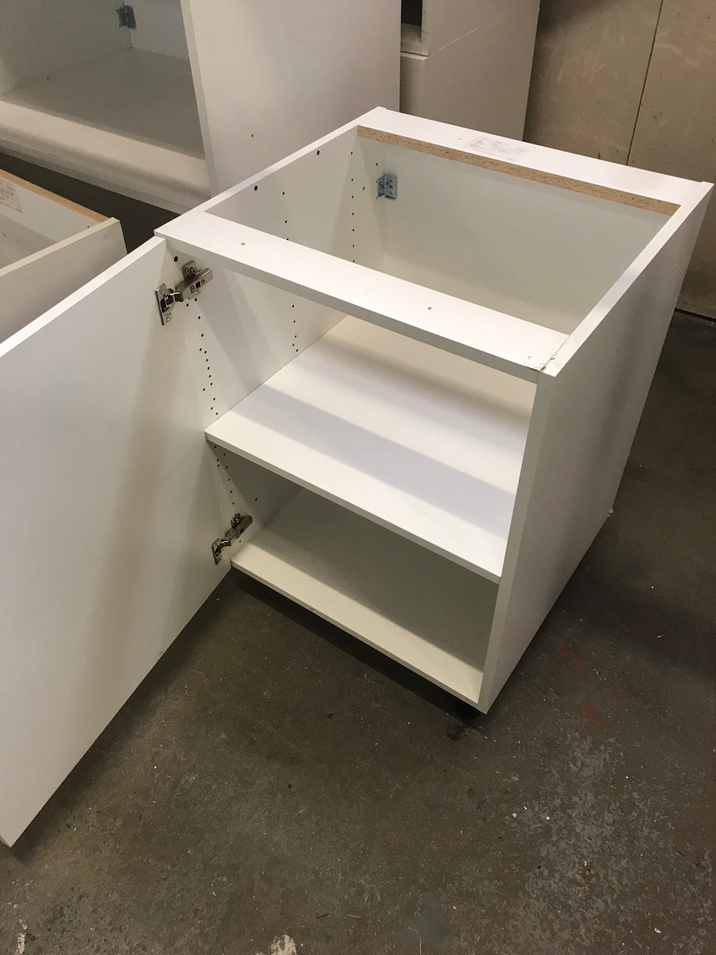 Fossline benkeskap – hvit, 40/60/80 cm (pris per skap)