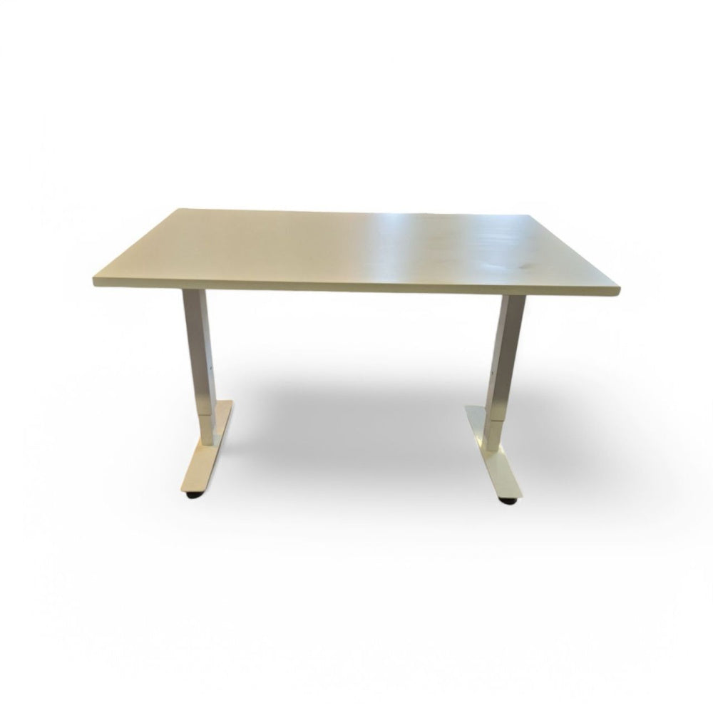 EFG Skrivebord 120x70cm, hvit